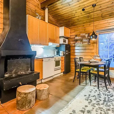 Dom wakacyjny Lomayllaes B19 - Palovaarankaarre 2 B By Interhome Ylläsjärvi