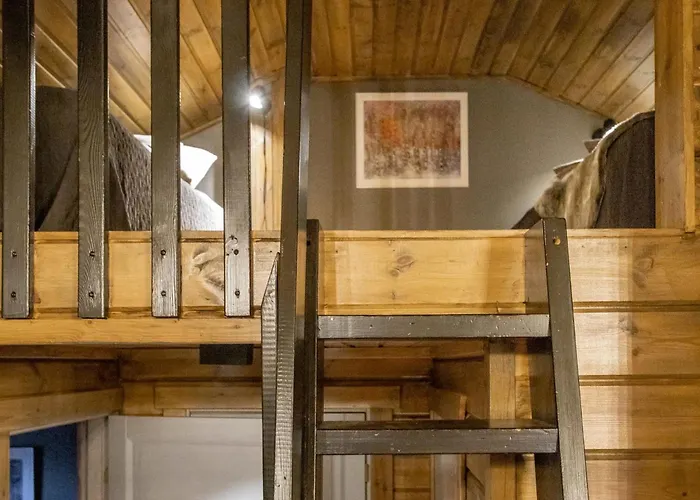 Lomayllaes B19 - Palovaarankaarre 2 B By Interhome